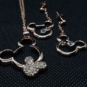 ❤Cute*Dainty*&*Gorgeous Mouse Necklace & Earring ❤